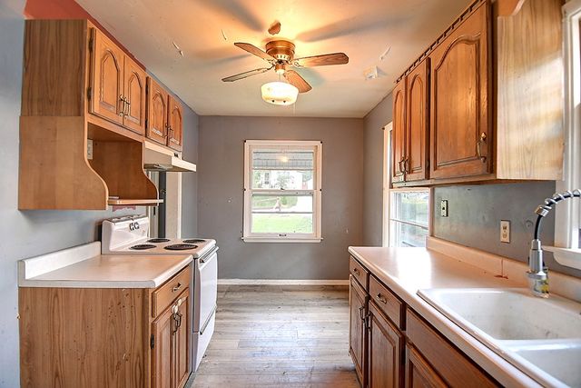 24 Forest Glen Drive, Middletown, OH 45042