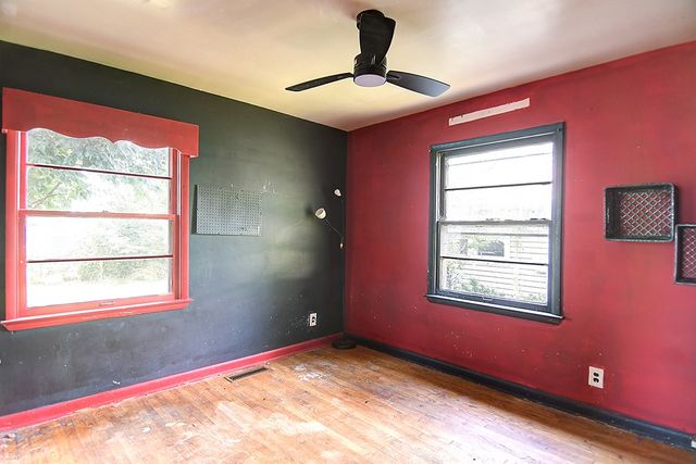 24 Forest Glen Drive, Middletown, OH 45042