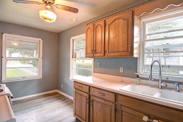 24 Forest Glen Drive, Middletown, OH 45042