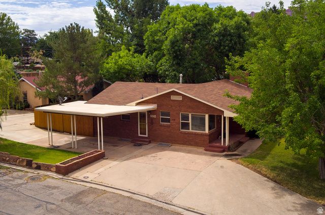 552 NICHOLS LN, Moab, UT 84532