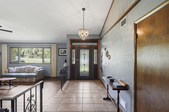 548 E LEHIGH DRIVE, Deltona, FL 32738