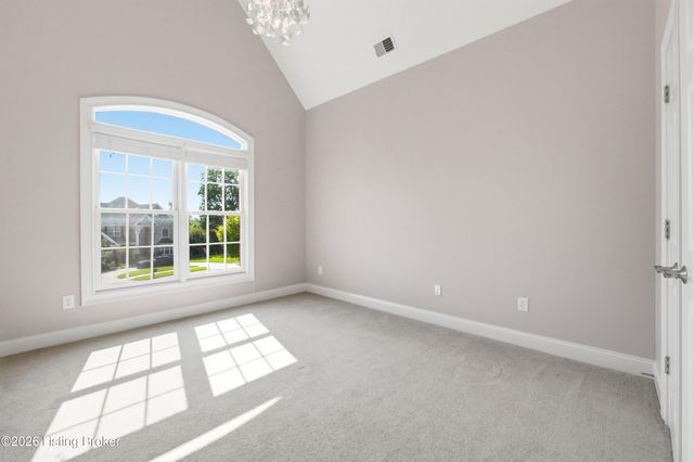 2101 Highland Springs Pl, Louisville, KY 40245