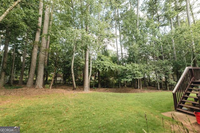 525 White Ridge Trace, Lawrenceville, GA 30043