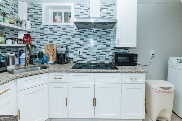 525 White Ridge Trace, Lawrenceville, GA 30043