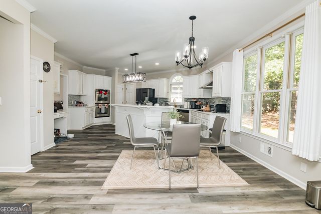 525 White Ridge Trace, Lawrenceville, GA 30043