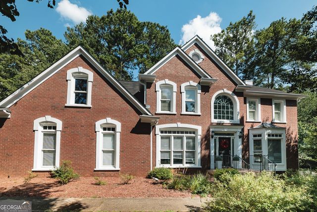 525 White Ridge Trace, Lawrenceville, GA 30043