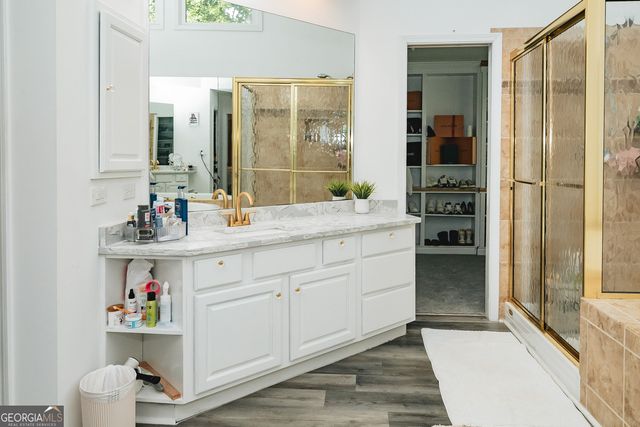 525 White Ridge Trace, Lawrenceville, GA 30043