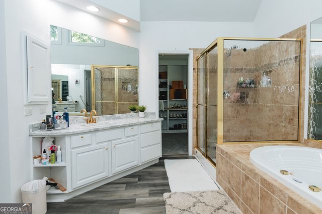 525 White Ridge Trace, Lawrenceville, GA 30043