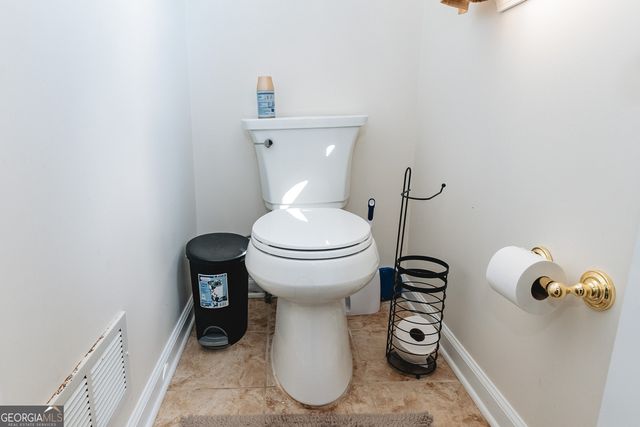 525 White Ridge Trace, Lawrenceville, GA 30043