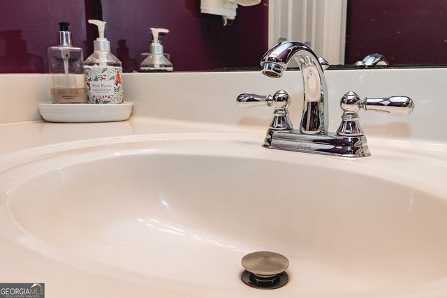 525 White Ridge Trace, Lawrenceville, GA 30043