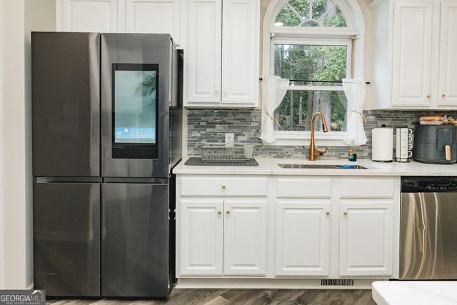 525 White Ridge Trace, Lawrenceville, GA 30043