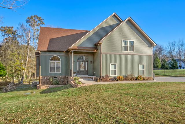 1415 Southside Rd, Southside, TN 37171