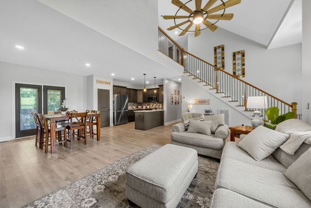 1415 Southside Rd, Southside, TN 37171