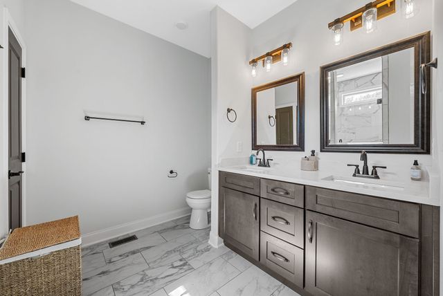 1415 Southside Rd, Southside, TN 37171