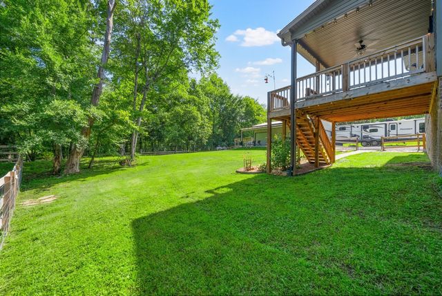 1415 Southside Rd, Southside, TN 37171