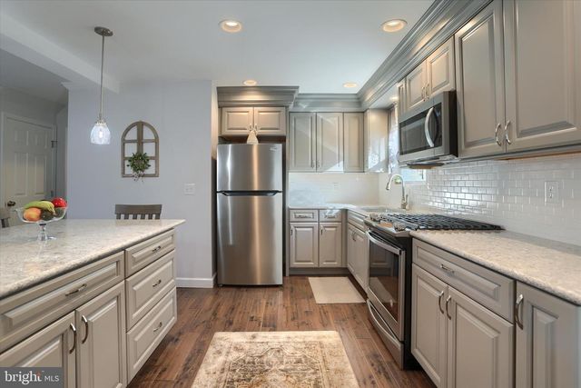 608 ERFORD RD, Camp Hill, PA 17011