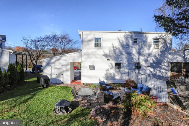 608 ERFORD RD, Camp Hill, PA 17011