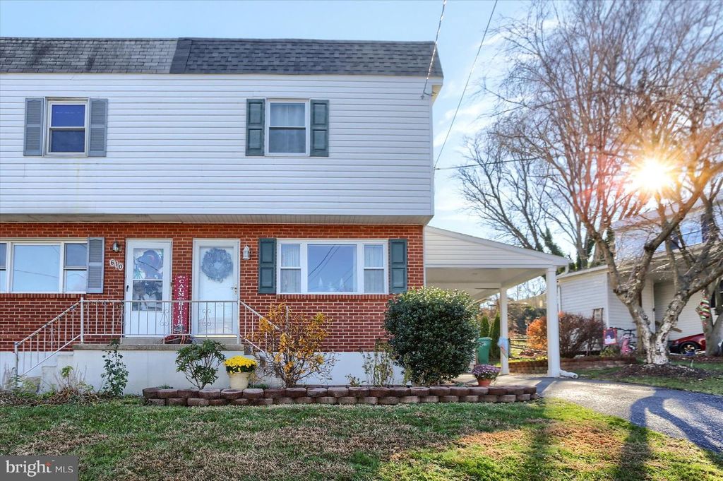 608 ERFORD RD, Camp Hill, PA 17011