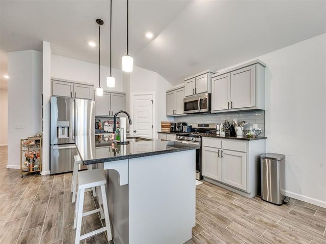 2323 Arcady Avenue, Norman, OK 73026