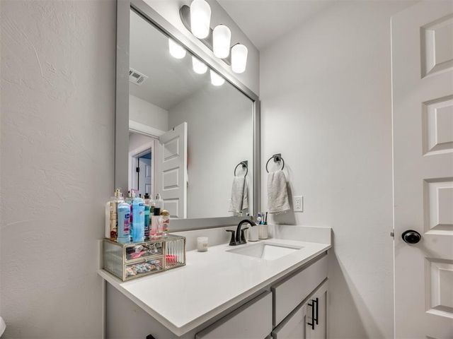 2323 Arcady Avenue, Norman, OK 73026