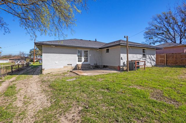 1116 Oxbow Lane, Dallas, TX 75241