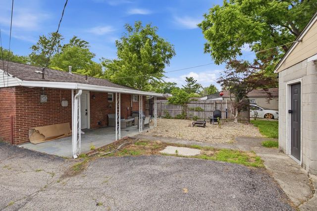 1634 Vilardo Lane, Columbus, OH 43227