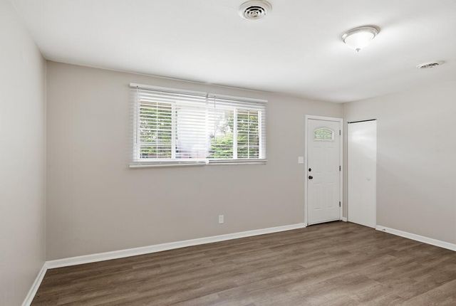 1634 Vilardo Lane, Columbus, OH 43227