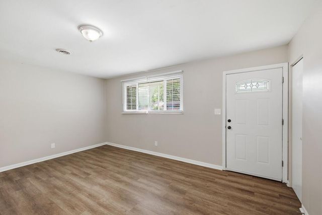 1634 Vilardo Lane, Columbus, OH 43227