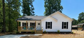 8 Wray Street, York, SC 29745