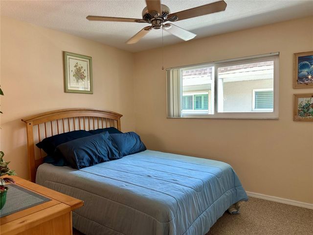 1330 GLEN OAKS DRIVE E 370D, Sarasota, FL 34232