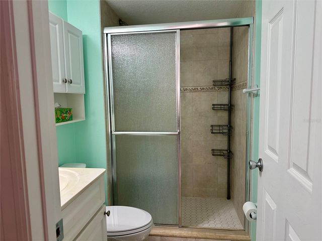 1330 GLEN OAKS DRIVE E 370D, Sarasota, FL 34232