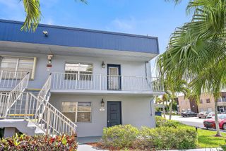 144 Burgundy C C, Delray Beach, FL 33484