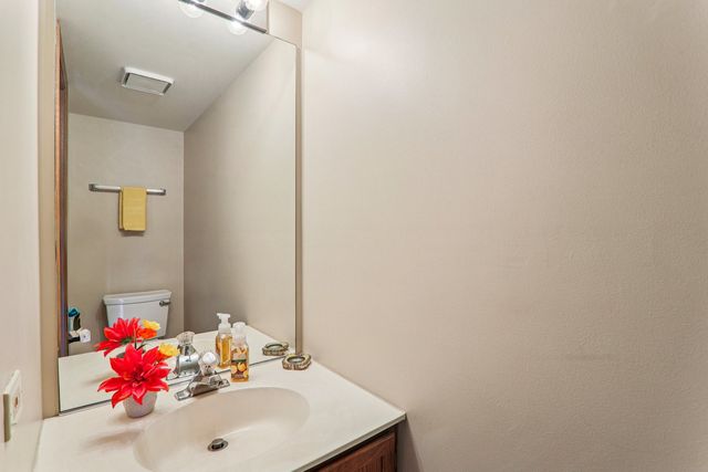 1868 Brighton Street, Downers Grove, IL 60516