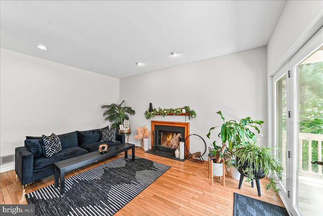 510 CHAMBERS ROCK RD, Landenberg, PA 19350