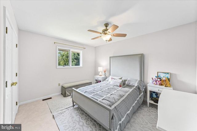 510 CHAMBERS ROCK RD, Landenberg, PA 19350