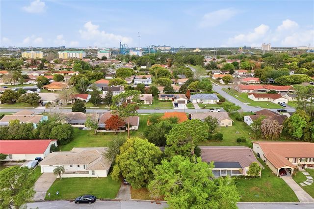 10632 DEERGRASS LANE, Orlando, FL 32821