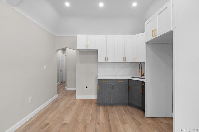 17915 134th Avenue, Jamaica, NY 11434