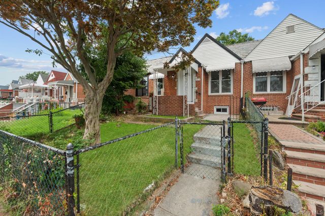 17915 134th Avenue, Jamaica, NY 11434