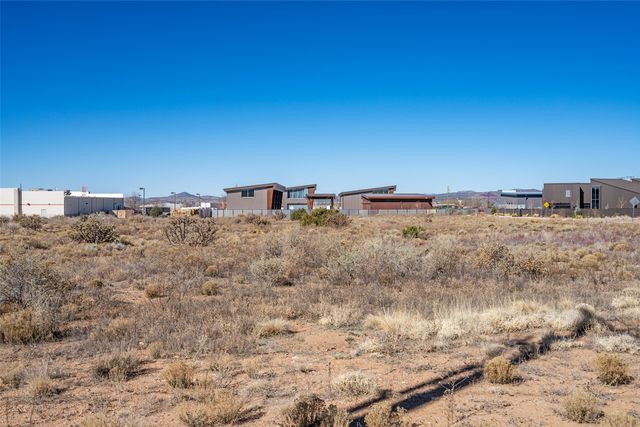 7504 Gooney Bird, Santa Fe, NM 87507