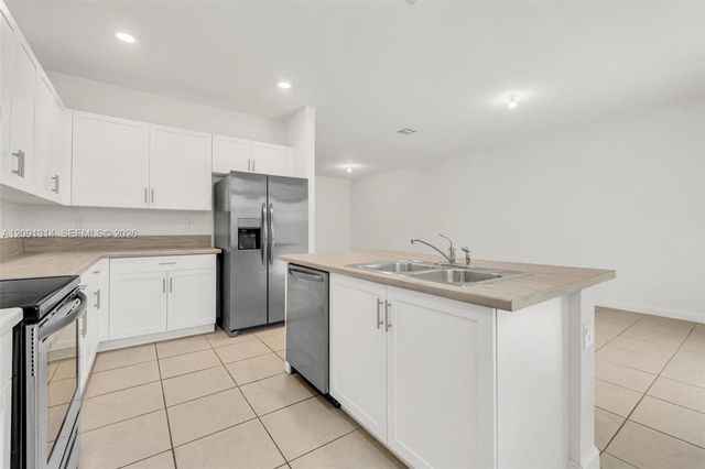 2683 SE 12th Street, Homestead, FL 33035