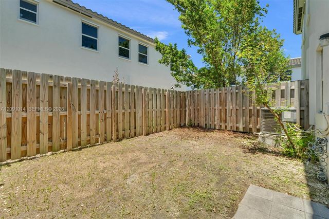2683 SE 12th Street, Homestead, FL 33035