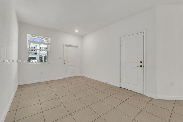 2683 SE 12th Street, Homestead, FL 33035