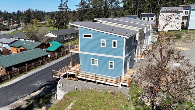 621 Finnegan Way, Friday Harbor, WA 98250