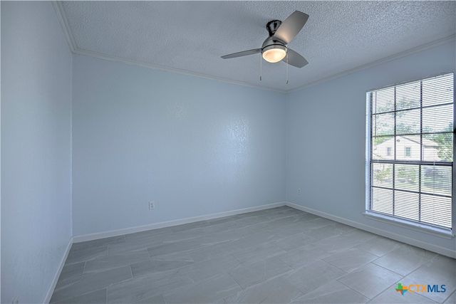 2016 Kingwood Drive, Killeen, TX 76543