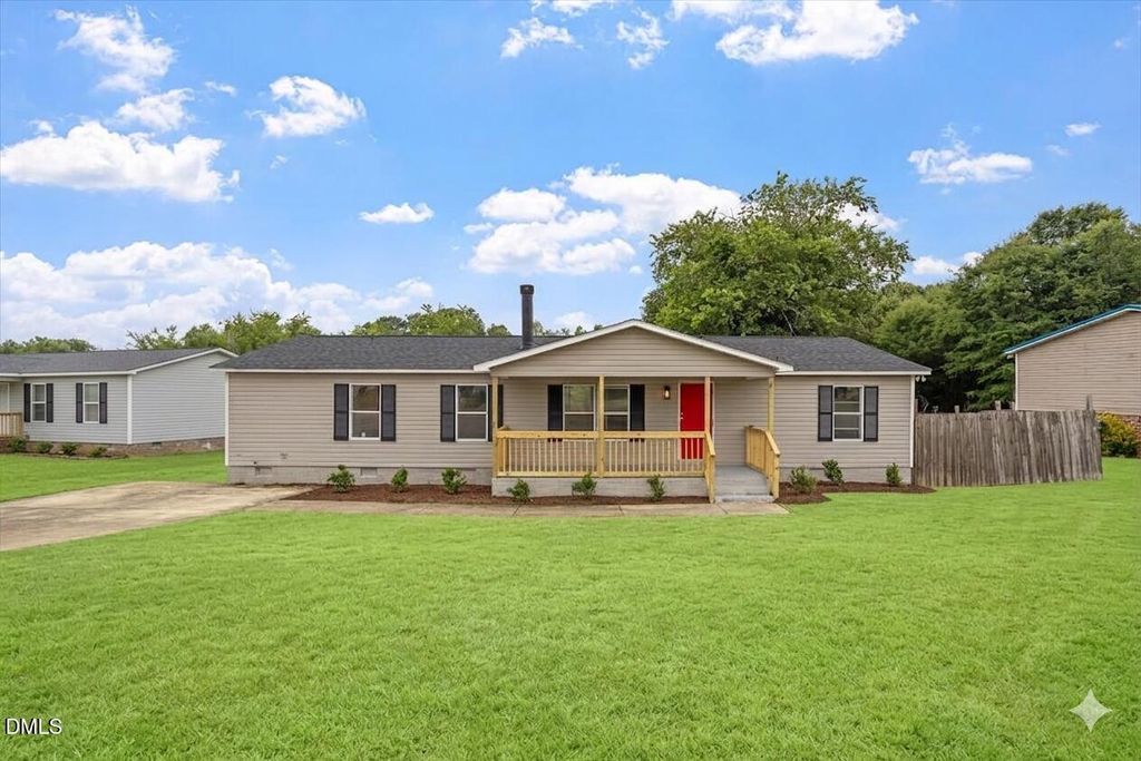1425 Heritage Way, Cameron, NC 28326