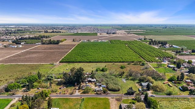 21398 Oleander Ave, Manteca, CA 95337