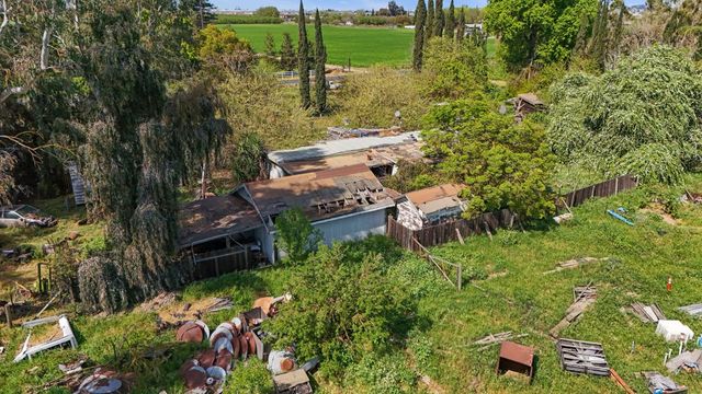 21398 Oleander Ave, Manteca, CA 95337