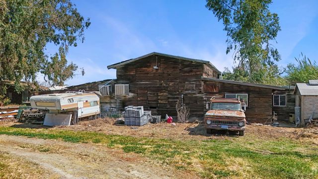 21398 Oleander Ave, Manteca, CA 95337