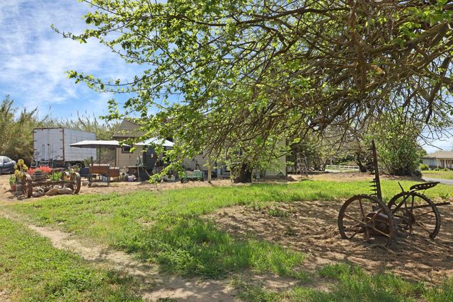 21398 Oleander Ave, Manteca, CA 95337