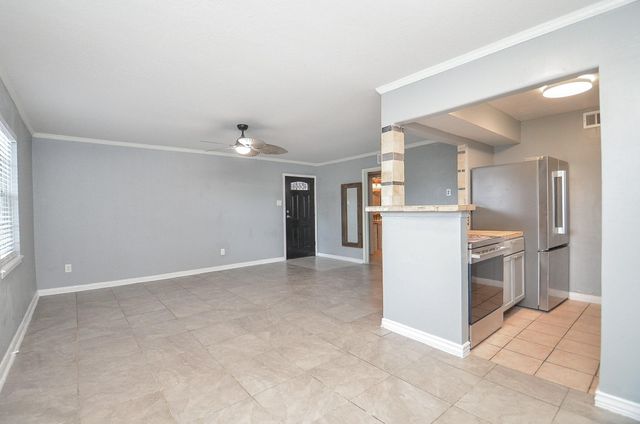7900 Westheimer Road 105, Houston, TX 77063